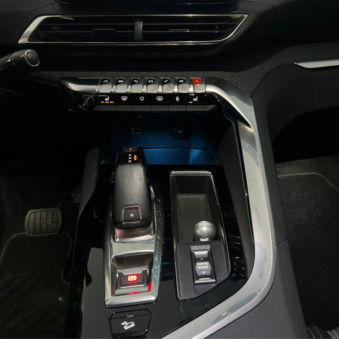 3008 Blue HDI - Año 2023 16