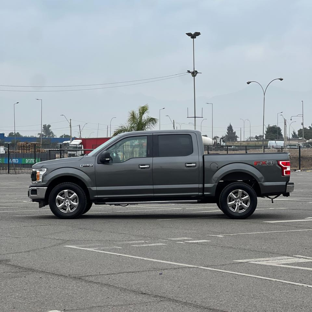 F-150 XLT 4x4 - Año 2020 7