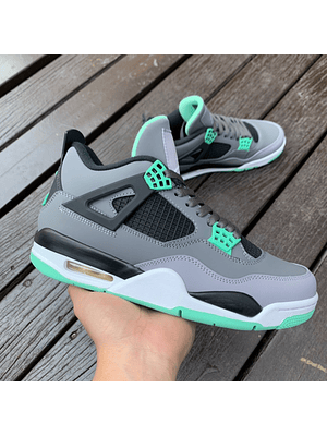 Air Jordan 4
