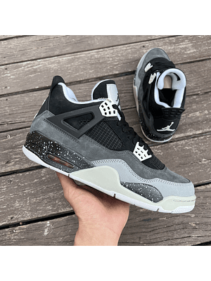 Air Jordan 4