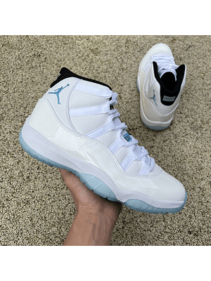 Air Jordan 11