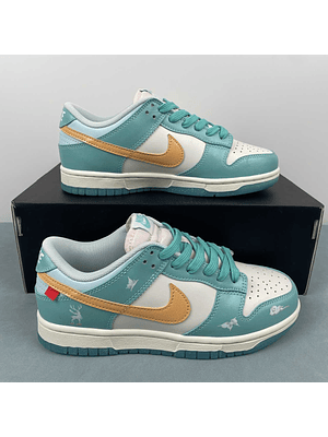 Nike Dunk Low 