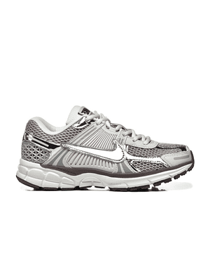 Nike Air Zoom Vomero 5