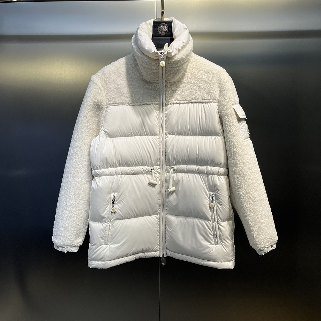 Casaco Moncler 1