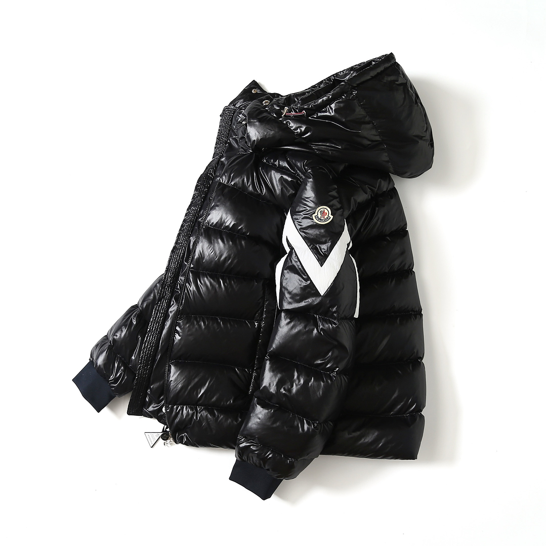 Moncler Jackets & Coats 4