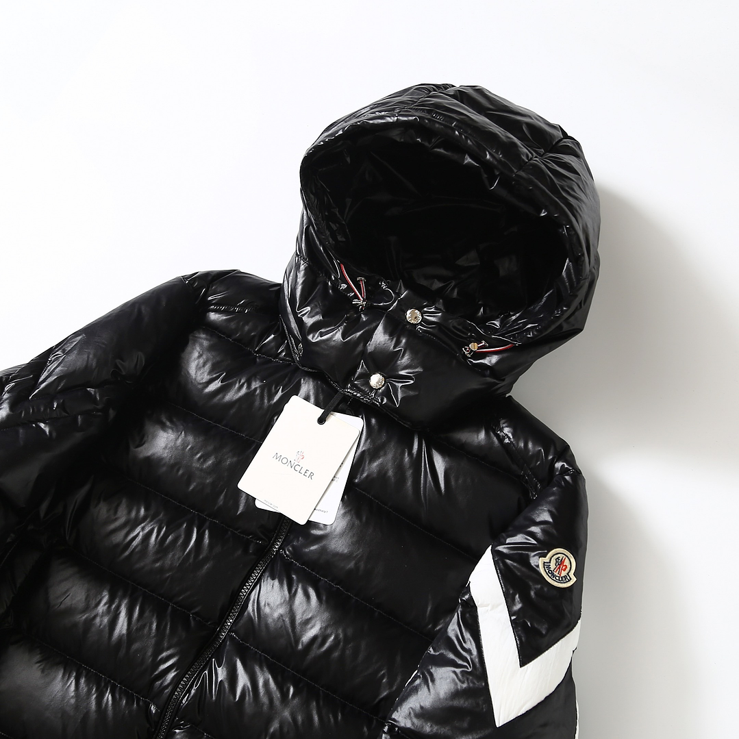 Moncler Jackets & Coats 6
