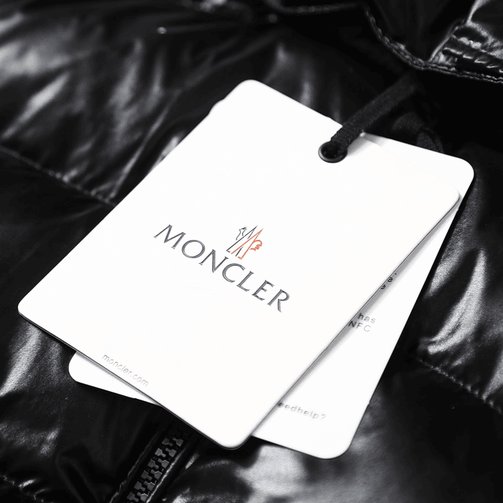 Moncler Jackets & Coats 9