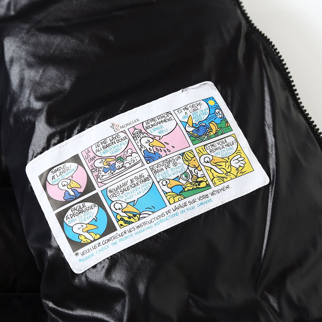 Moncler Jackets & Coats 10