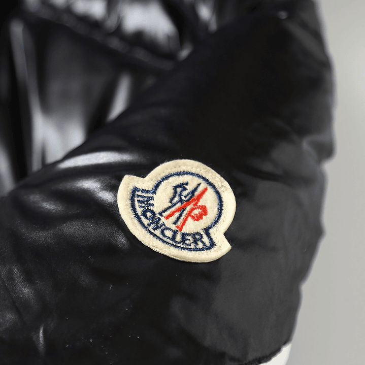 Moncler Jackets & Coats 12