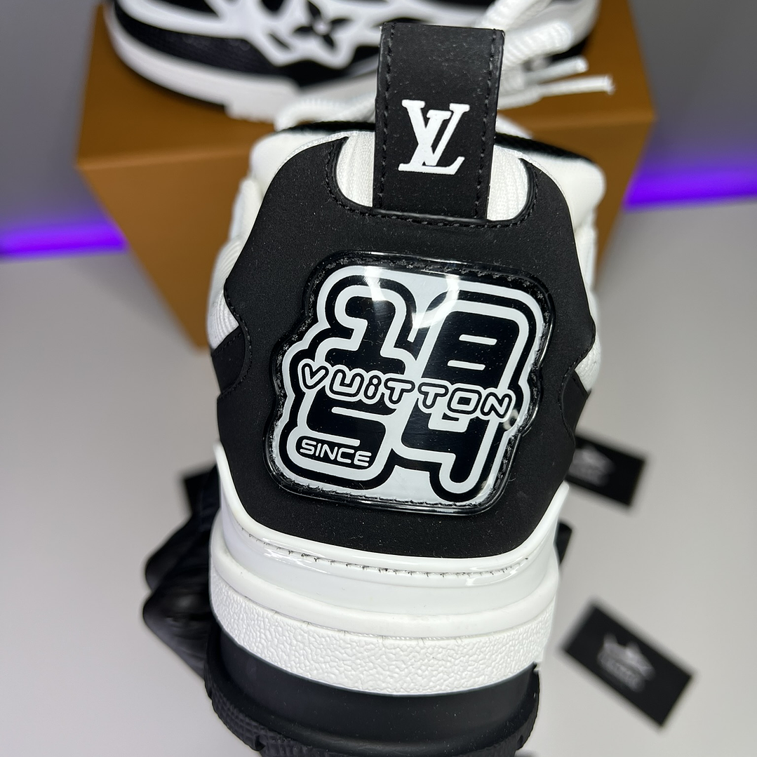 Louis Vuitton Skate 9