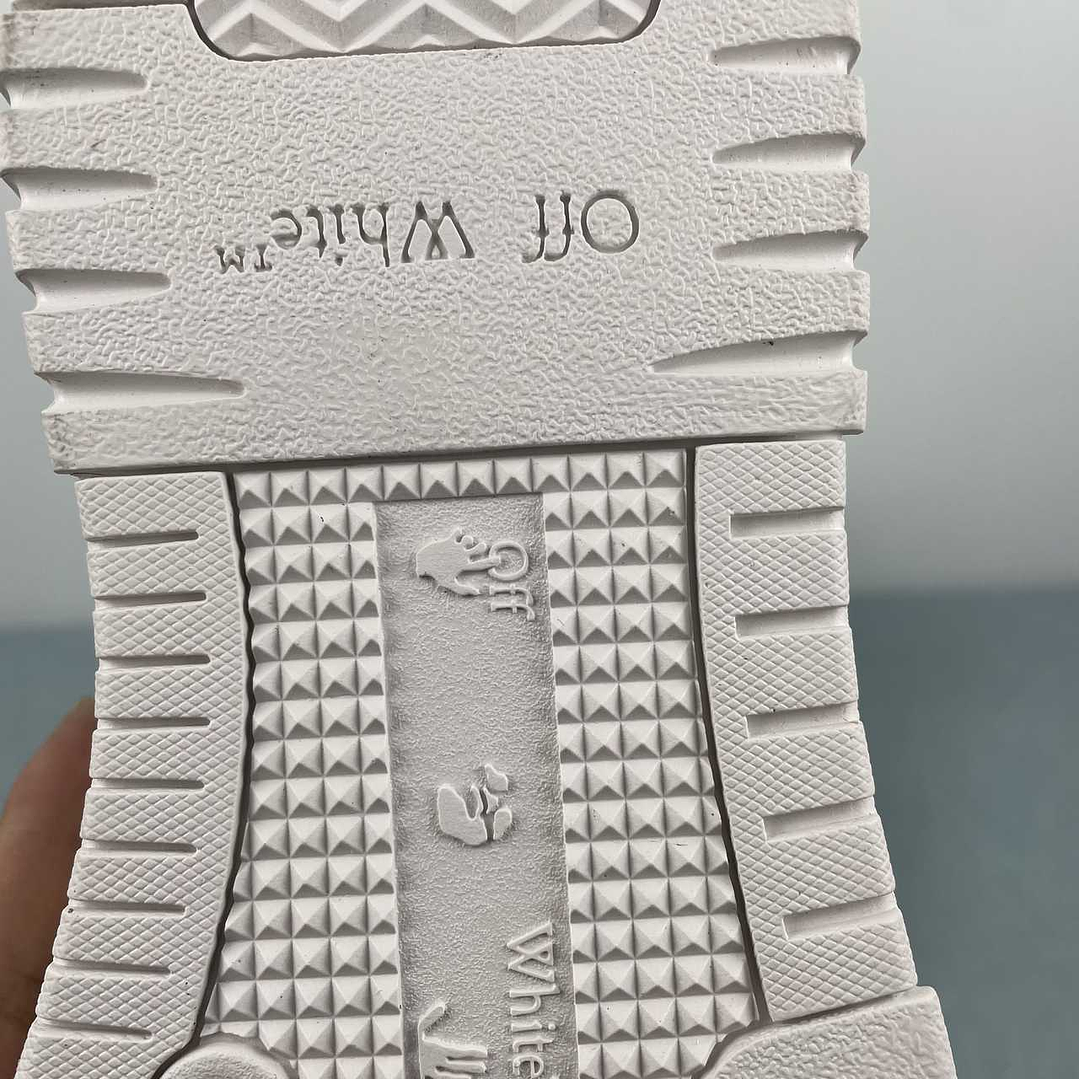 OFF-WHITE Out Of Office 