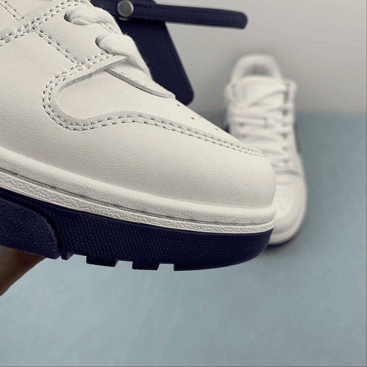 OFF-WHITE Out Of Office 