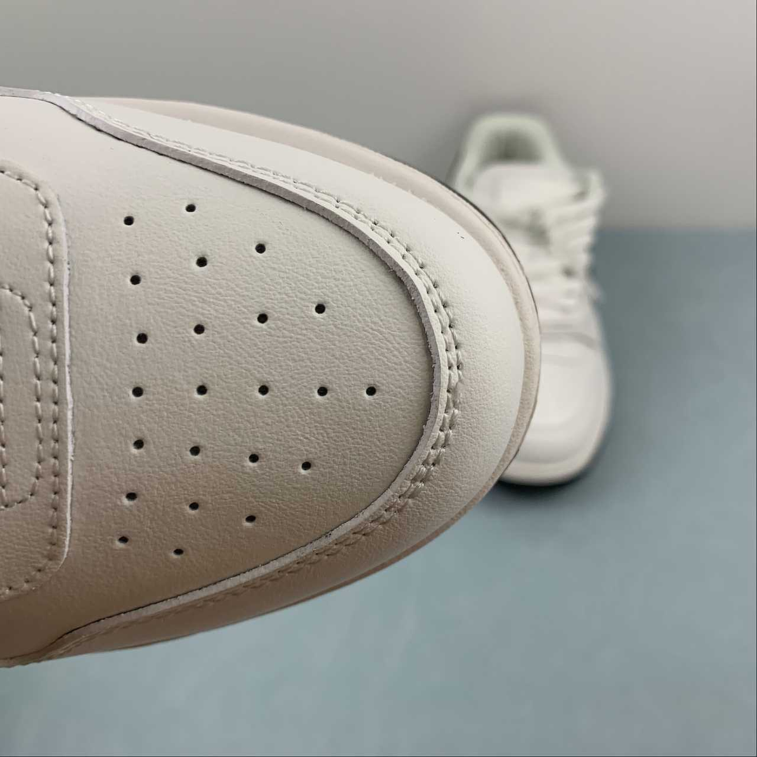 OFF-WHITE Out Of Office 