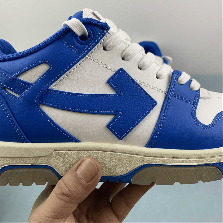 OFF-WHITE Out Of Office 