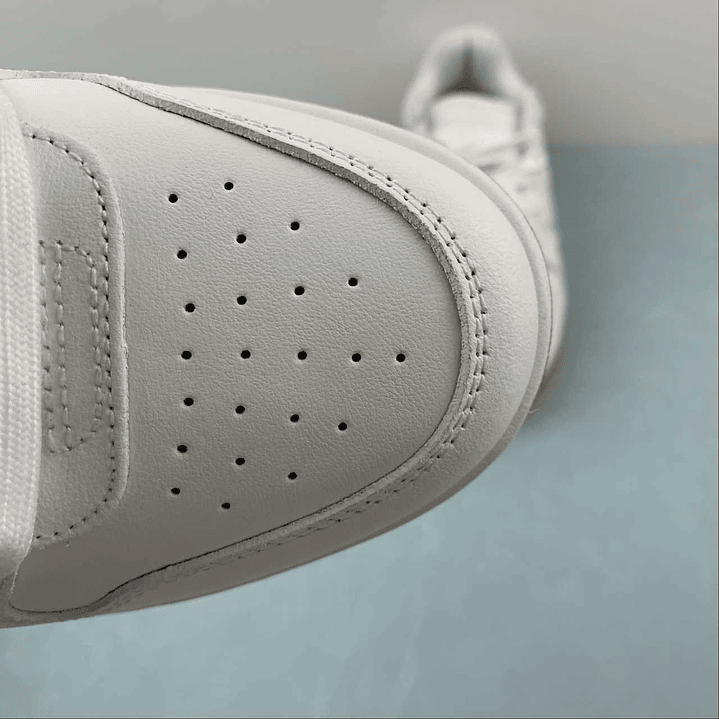 OFF-WHITE Out Of Office 