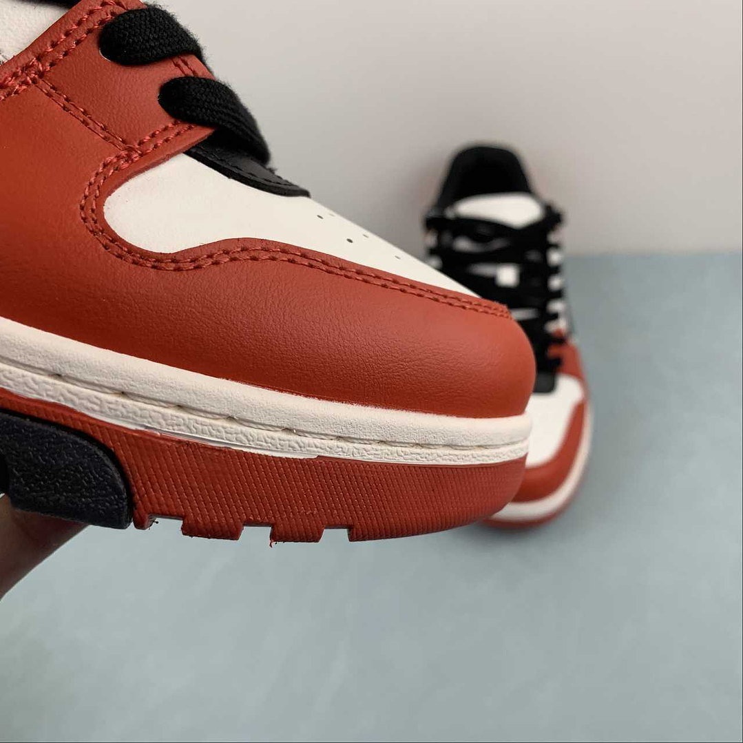 OFF-WHITE Out Of Office 