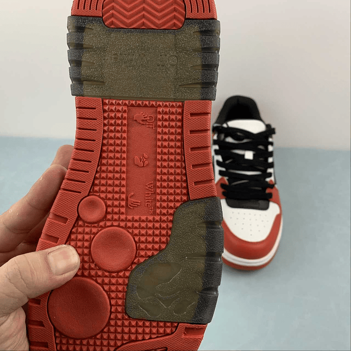 OFF-WHITE Out Of Office 