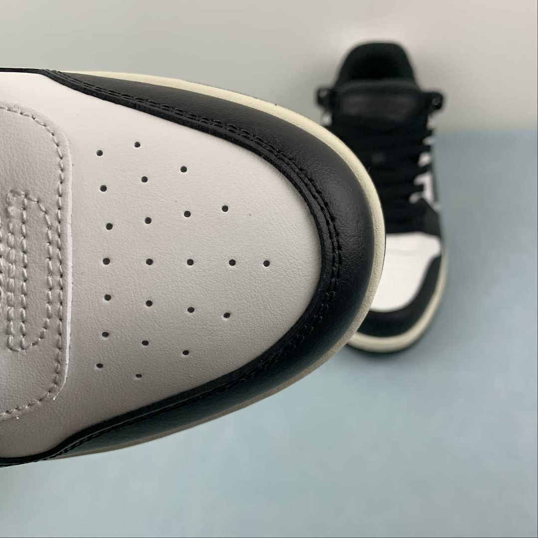 OFF-WHITE Out Of Office 