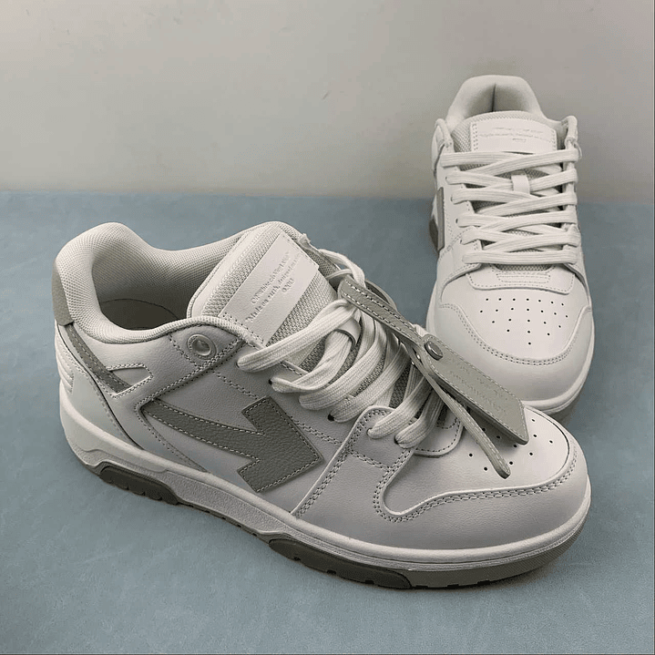 OFF-WHITE Out Of Office 