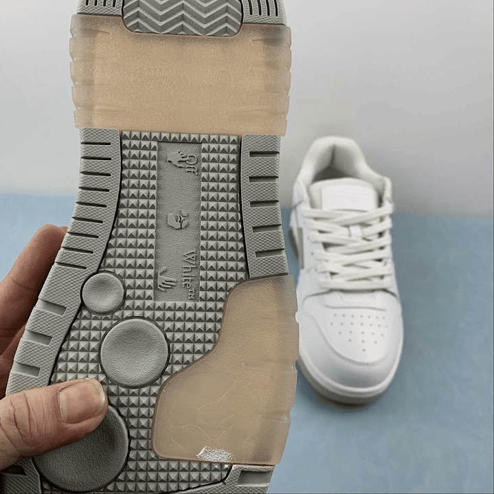OFF-WHITE Out Of Office 
