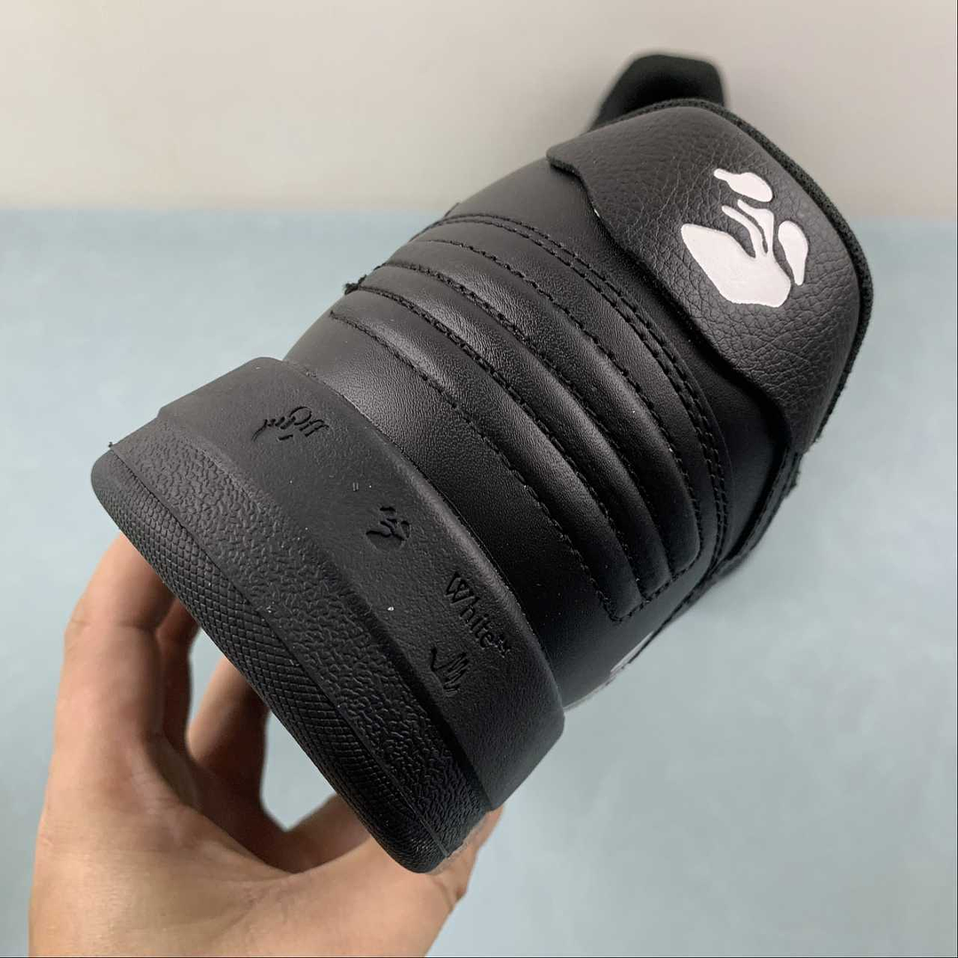 OFF-WHITE Out Of Office 