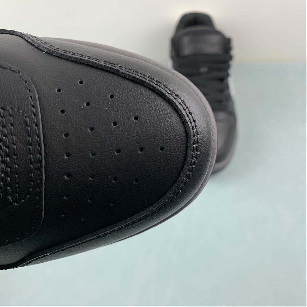 OFF-WHITE Out Of Office 