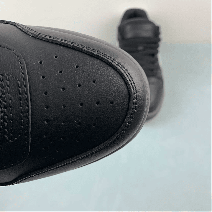 OFF-WHITE Out Of Office 