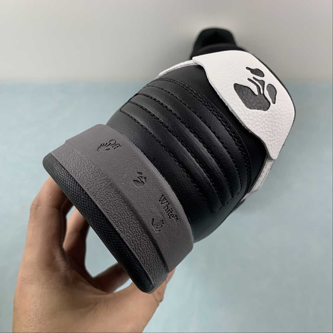 OFF-WHITE Out Of Office 