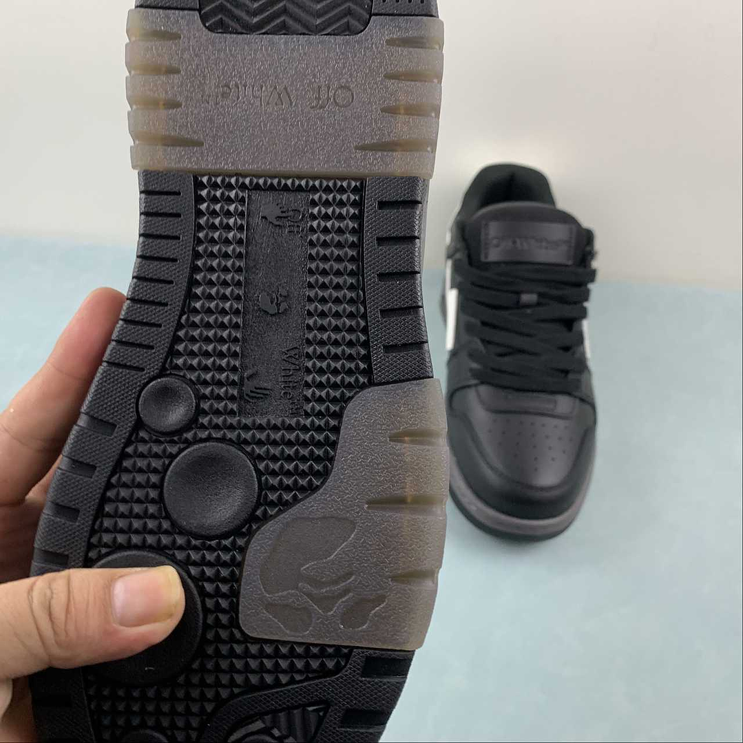 OFF-WHITE Out Of Office 