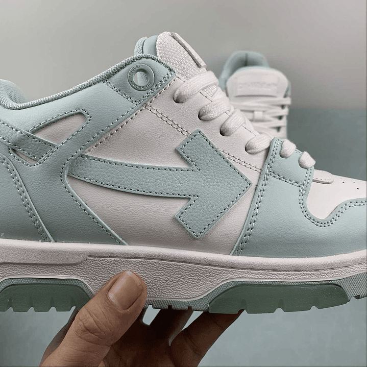 OFF-WHITE Out Of Office 