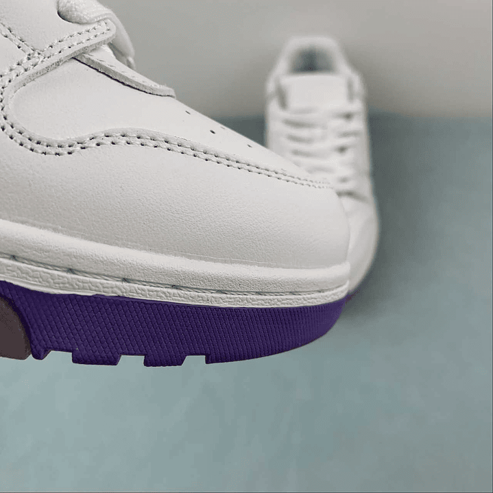 OFF-WHITE Out Of Office 