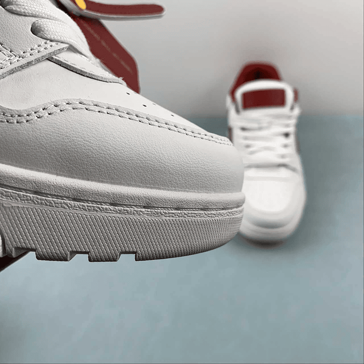 OFF-WHITE Out Of Office 