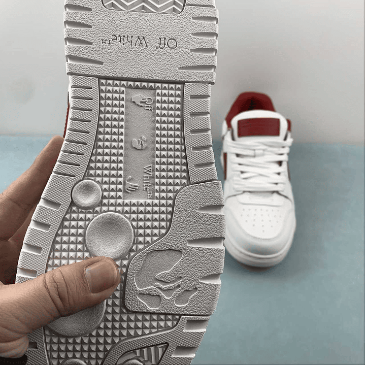 OFF-WHITE Out Of Office 