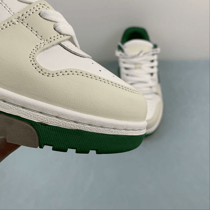 OFF-WHITE Out Of Office 