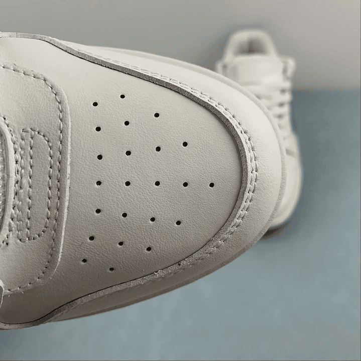 OFF-WHITE Out Of Office 