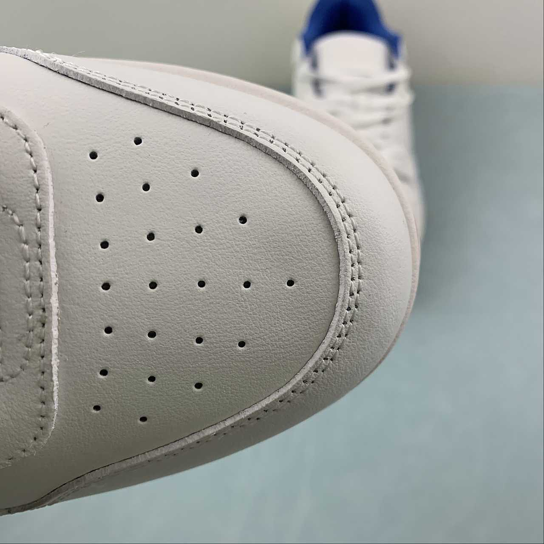 OFF-WHITE Out Of Office 