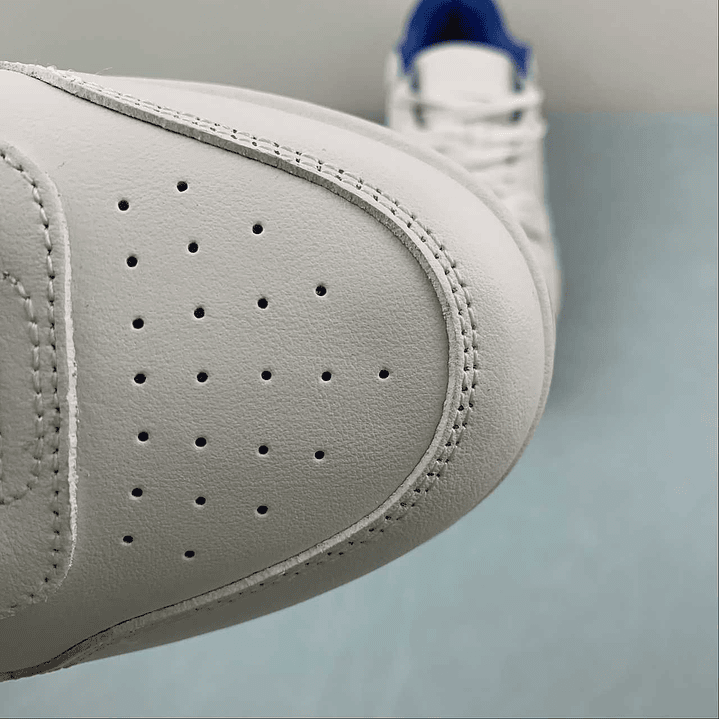 OFF-WHITE Out Of Office 