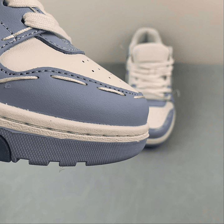 OFF-WHITE Out Of Office 