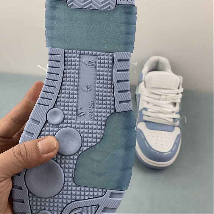 OFF-WHITE Out Of Office 