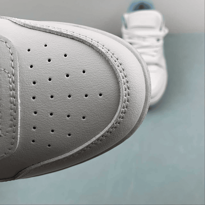 OFF-WHITE Out Of Office 