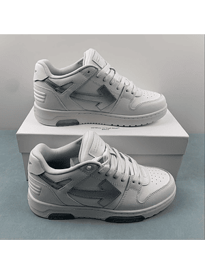 OFF-WHITE Out Of Office 