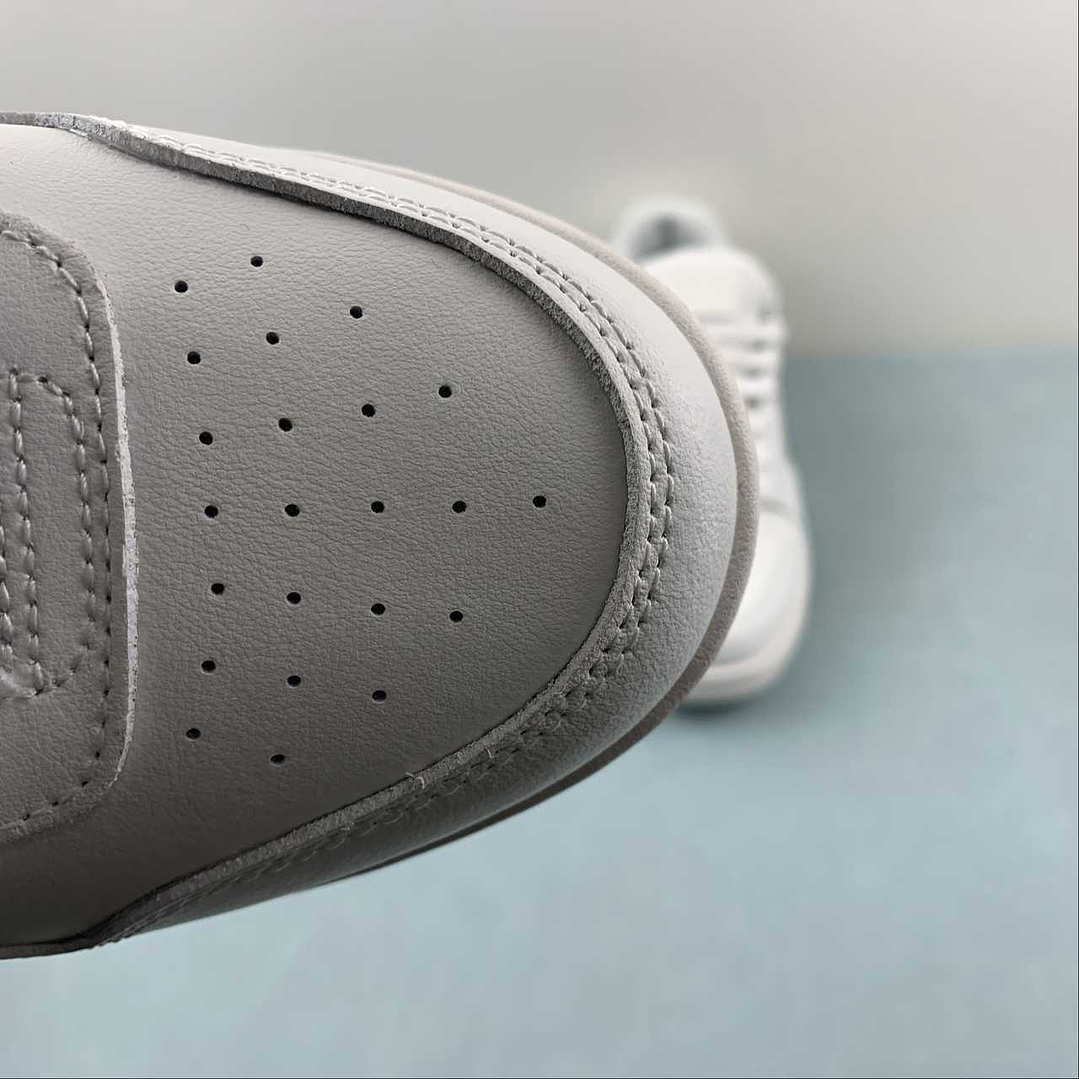 OFF-WHITE Out Of Office 