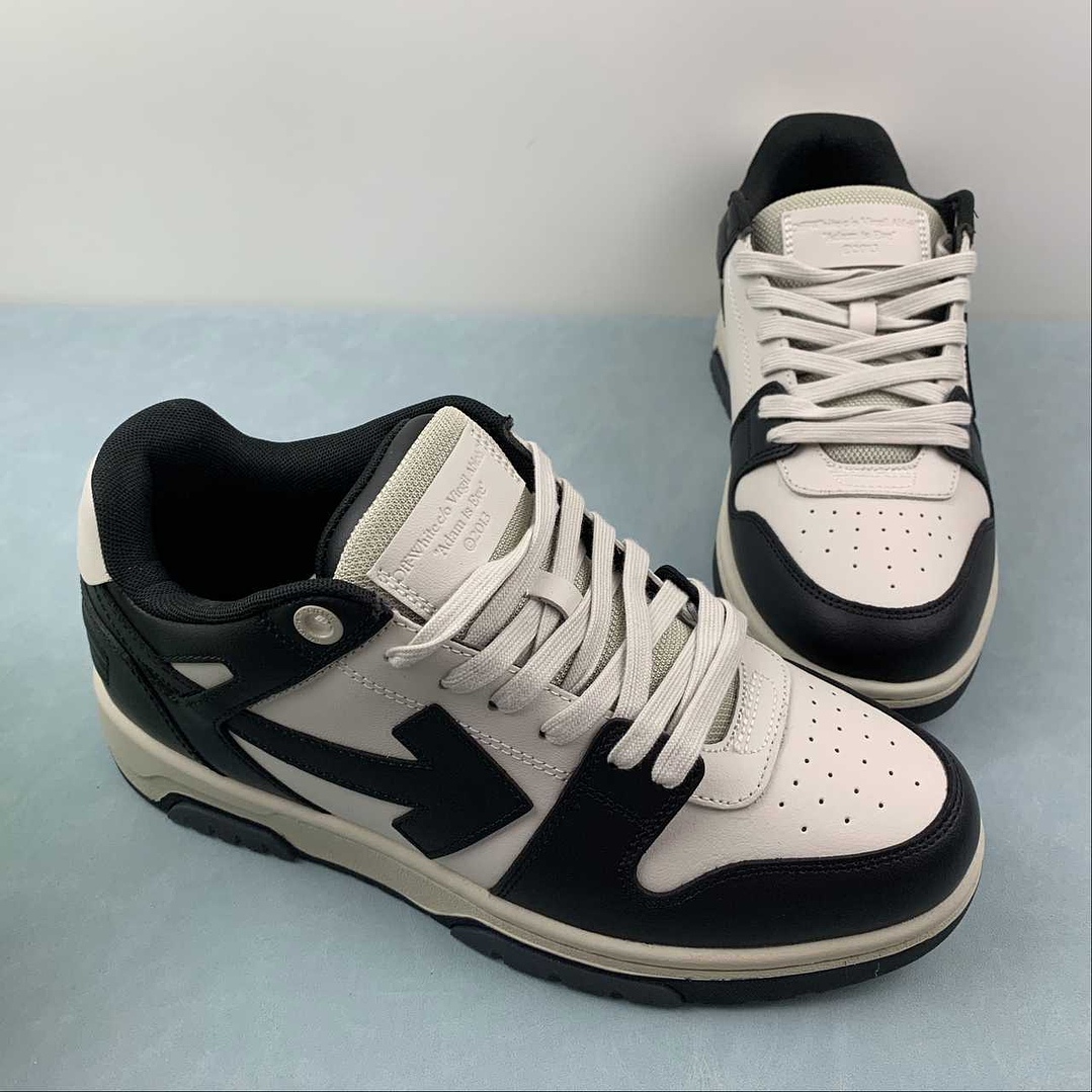 OFF-WHITE Out Of Office 