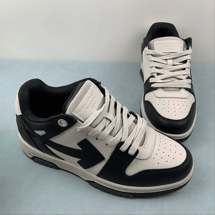 OFF-WHITE Out Of Office 