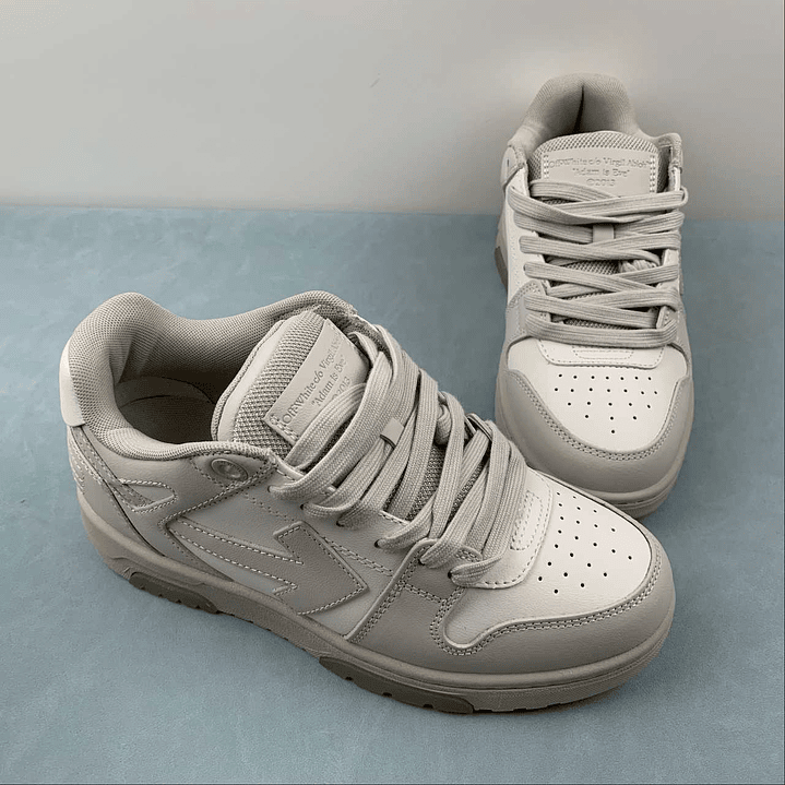 OFF-WHITE Out Of Office 