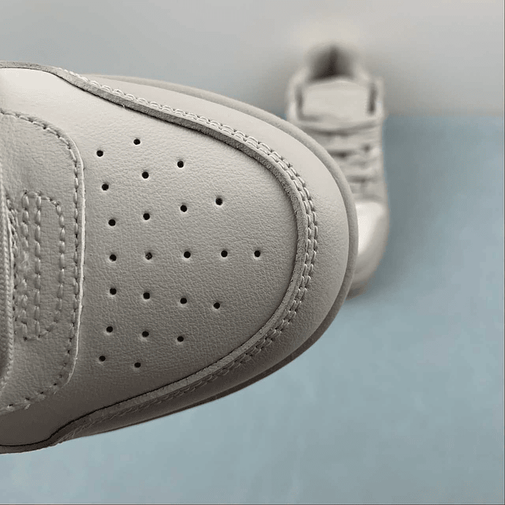 OFF-WHITE Out Of Office 