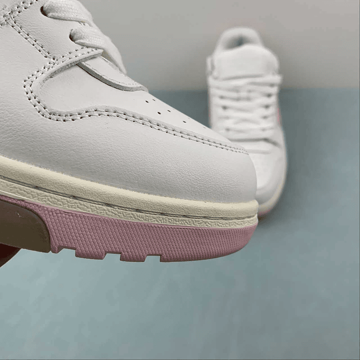 OFF-WHITE Out Of Office 