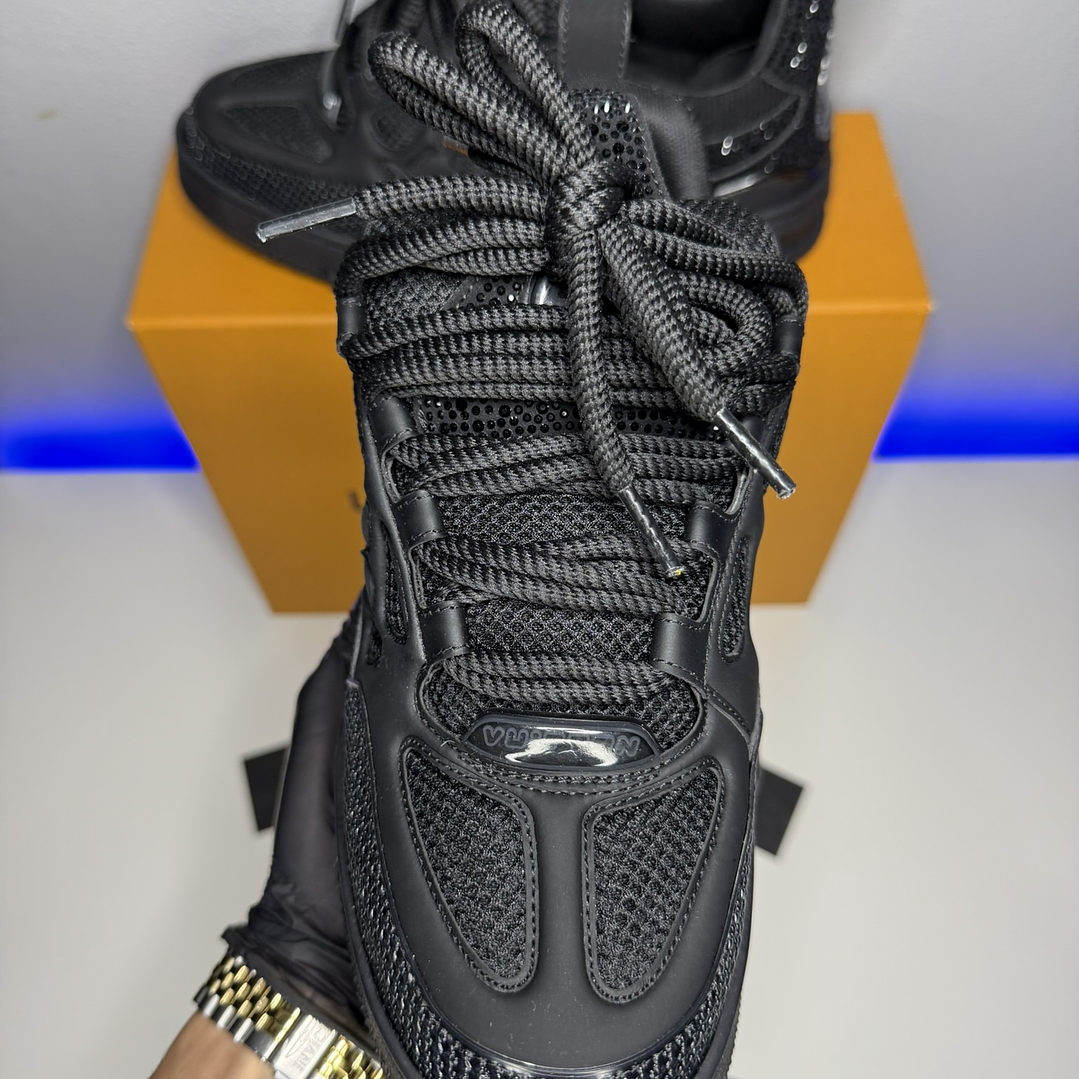 Louis Vuitton Skate Swarovski  8