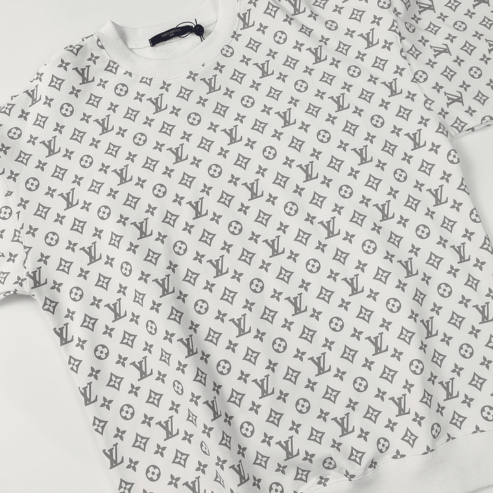 Louis Vuitton Sweater 5