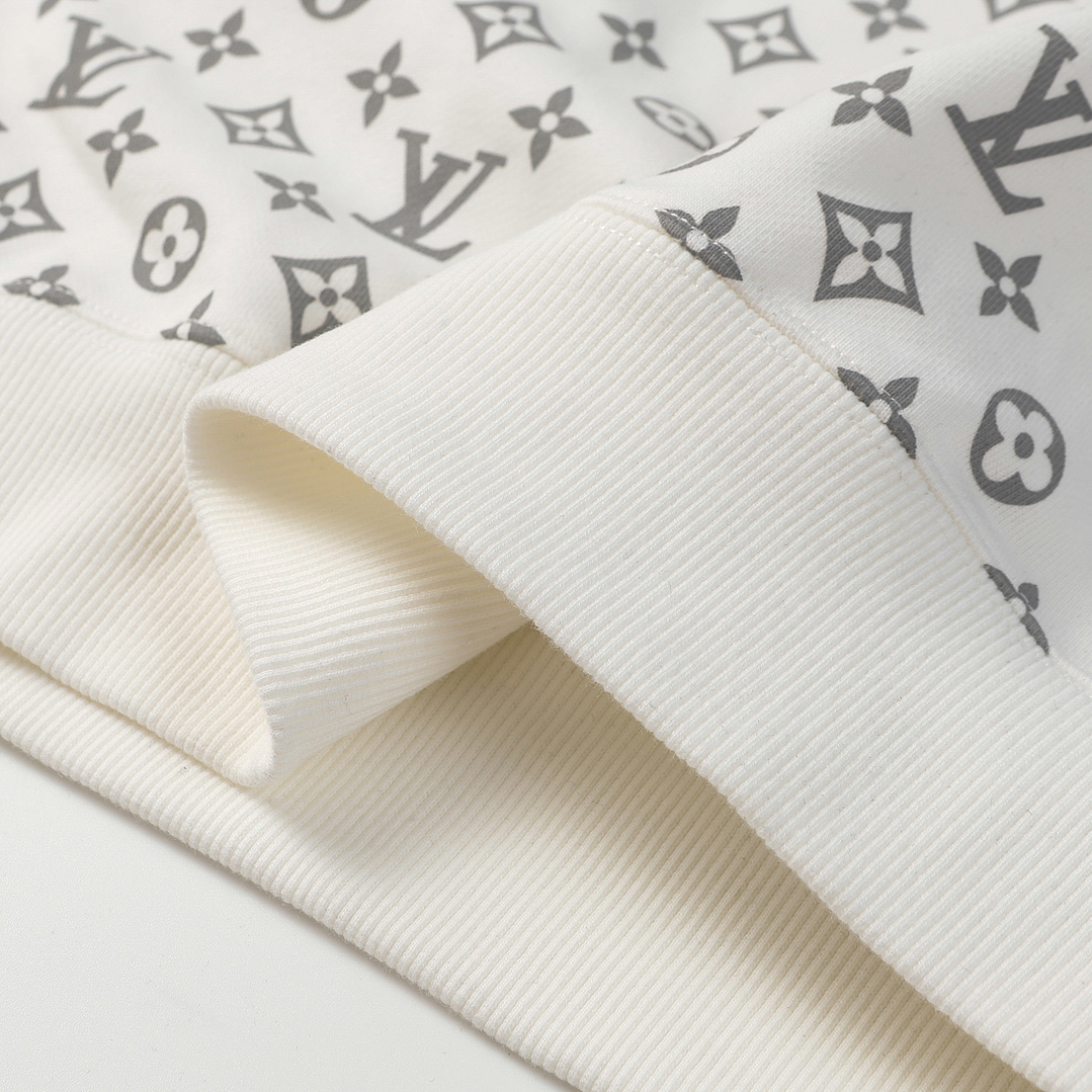 Louis Vuitton Sweater 7